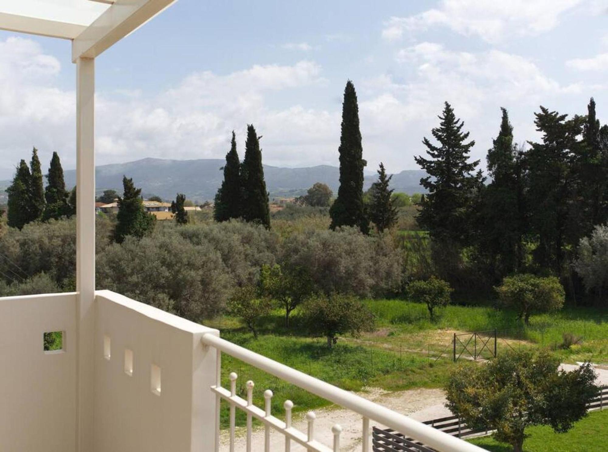 Sunny Apartment Lefkada - Lefkada Bnb Kalligoni Eksteriør bilde